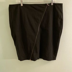 Forever 21 zippered pencil skirt